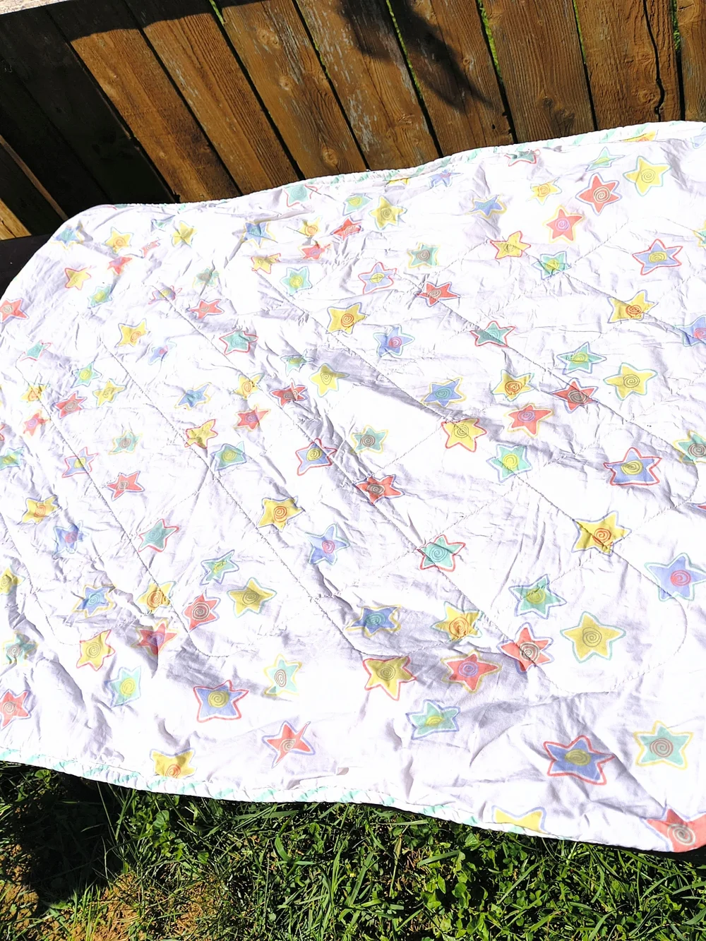 Vintage Y2K whimsy reversible gender neutral pastel spiral Star baby crib Quilt